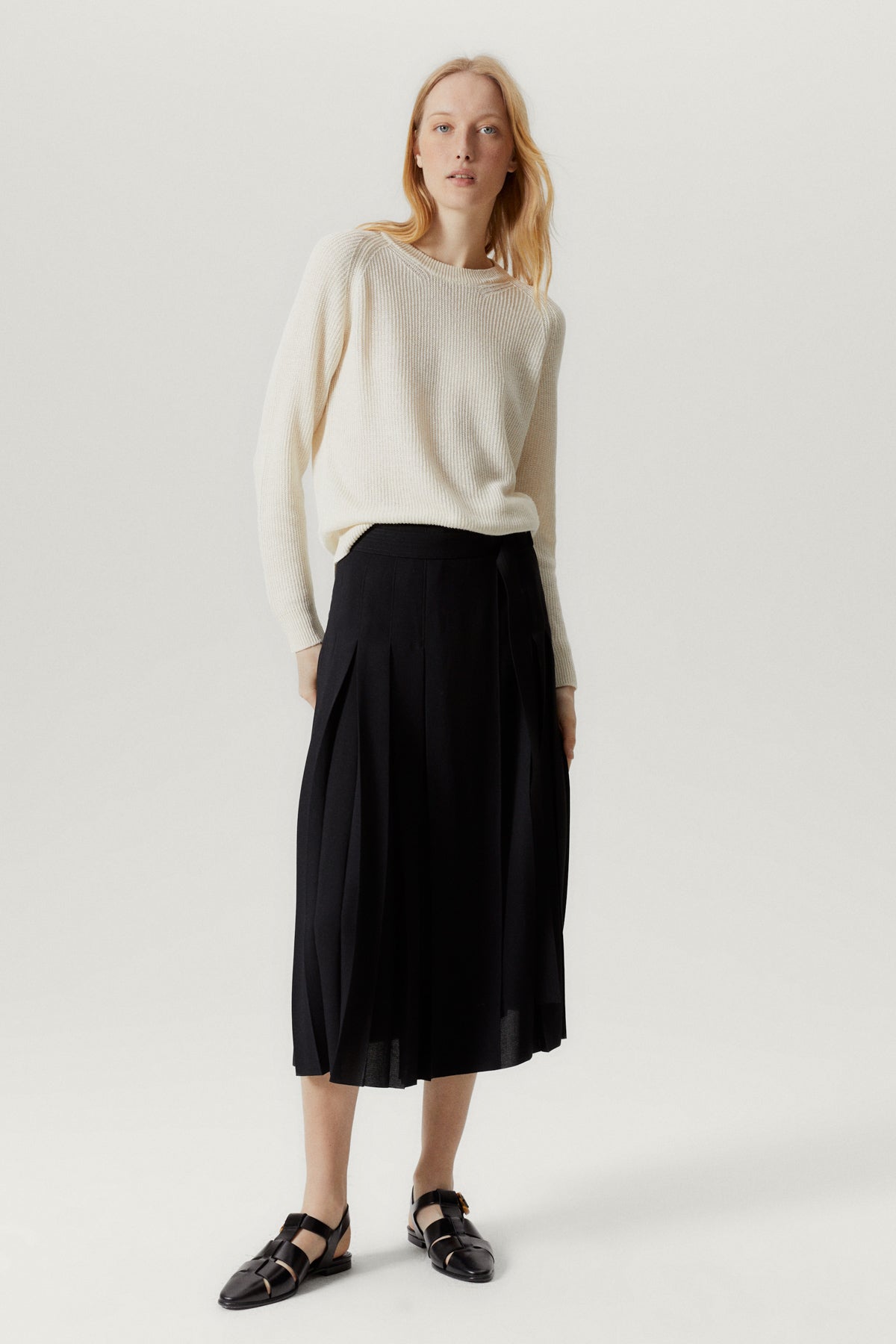 the linen cotton ribbed sweater milk white