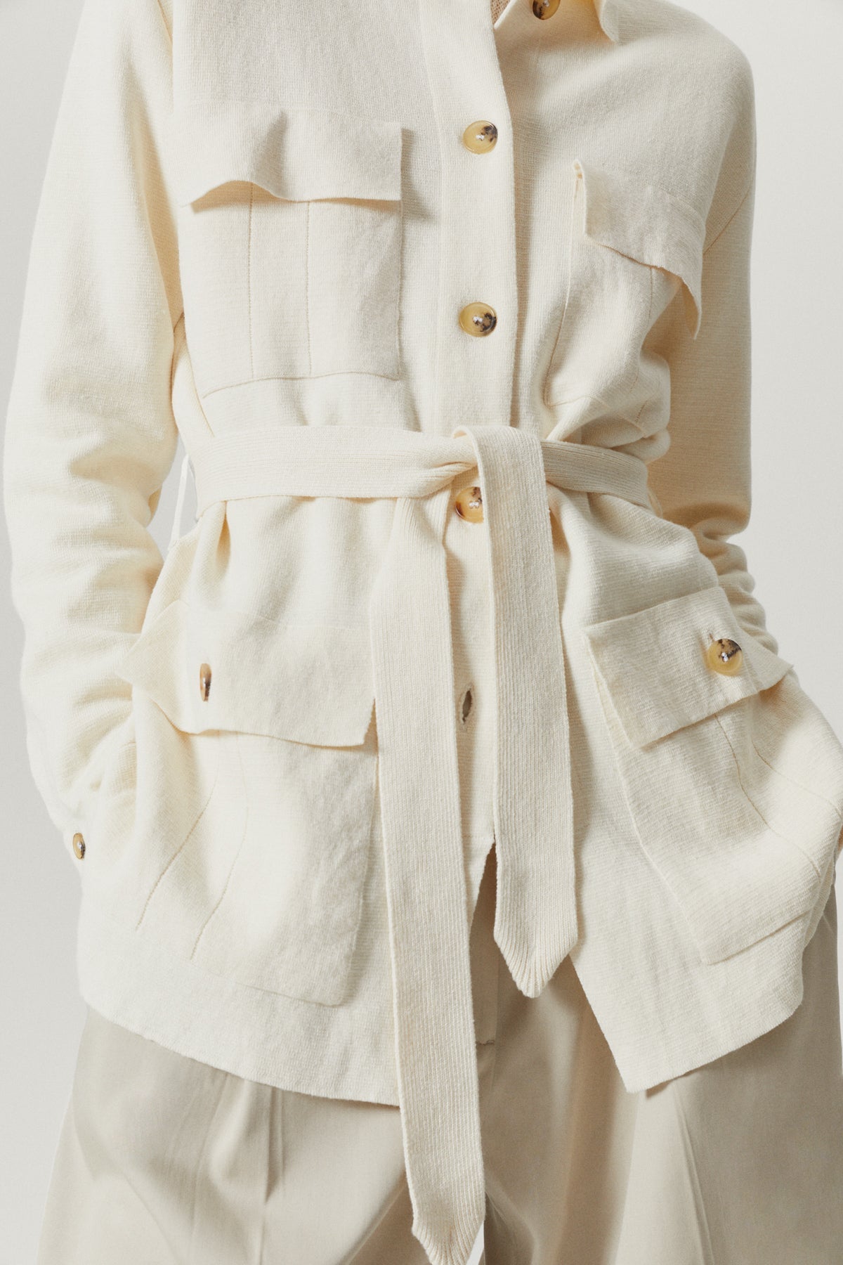 the linen cotton sahariana jacket milk white