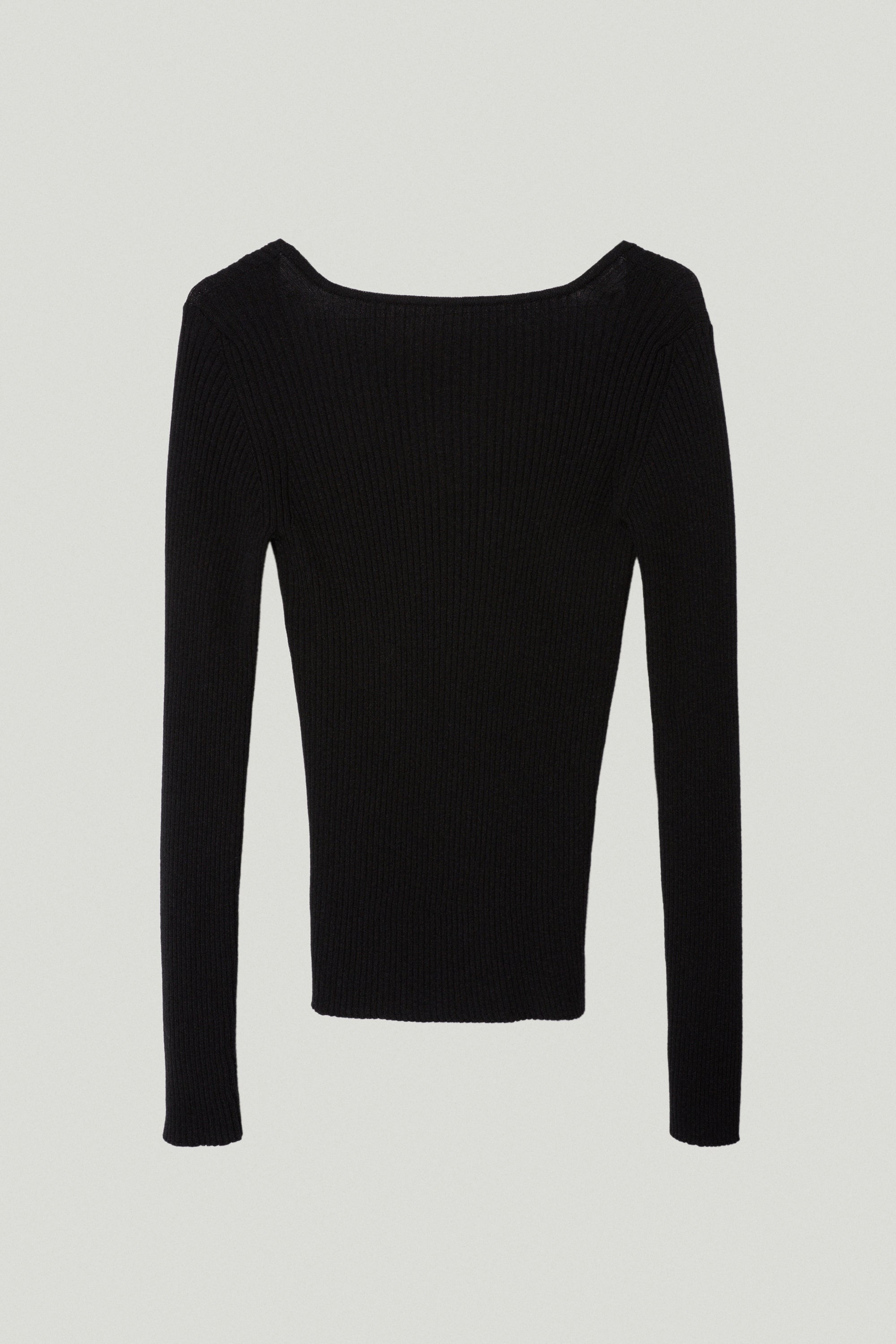 the merino wool back neckline top black