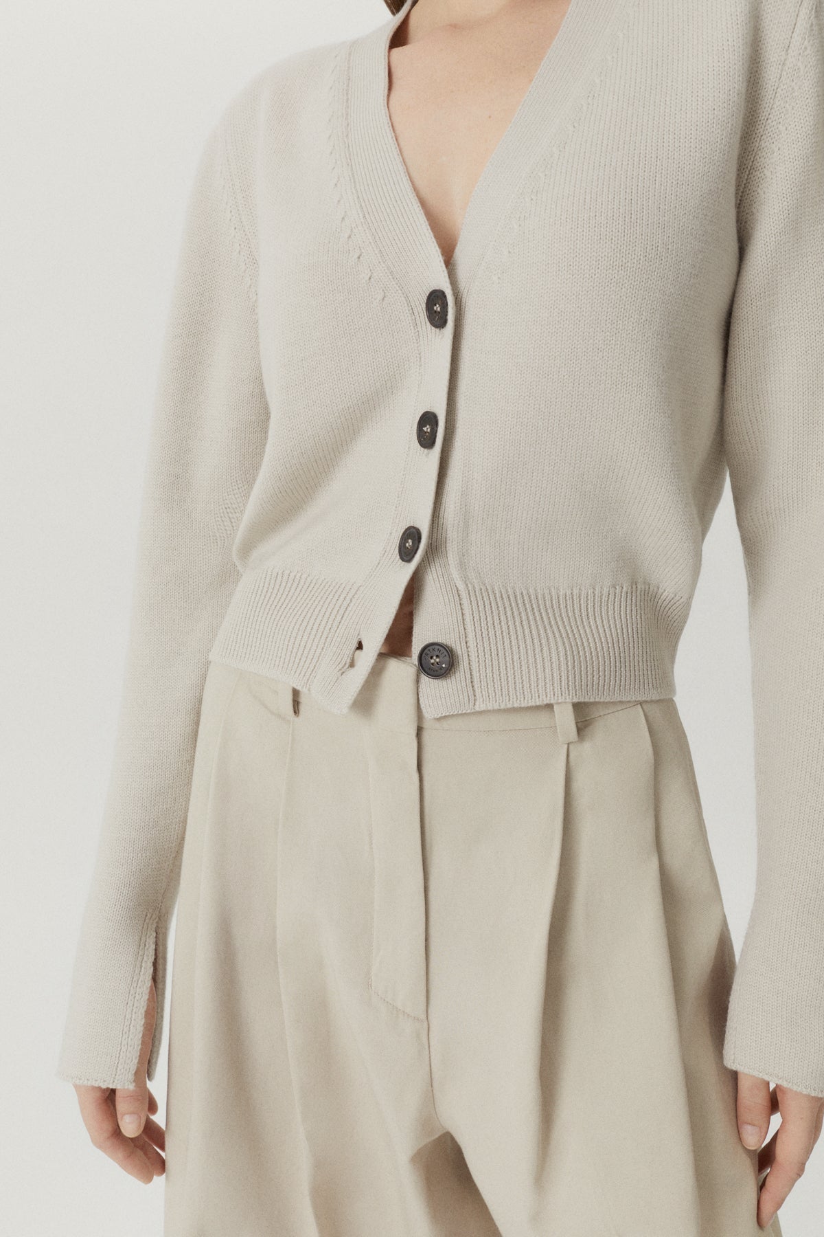 the merino wool crop cardigan pearl