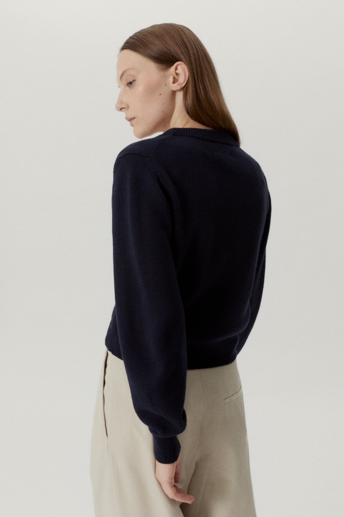Oxford Blue | The Merino Wool Cropped V-neck