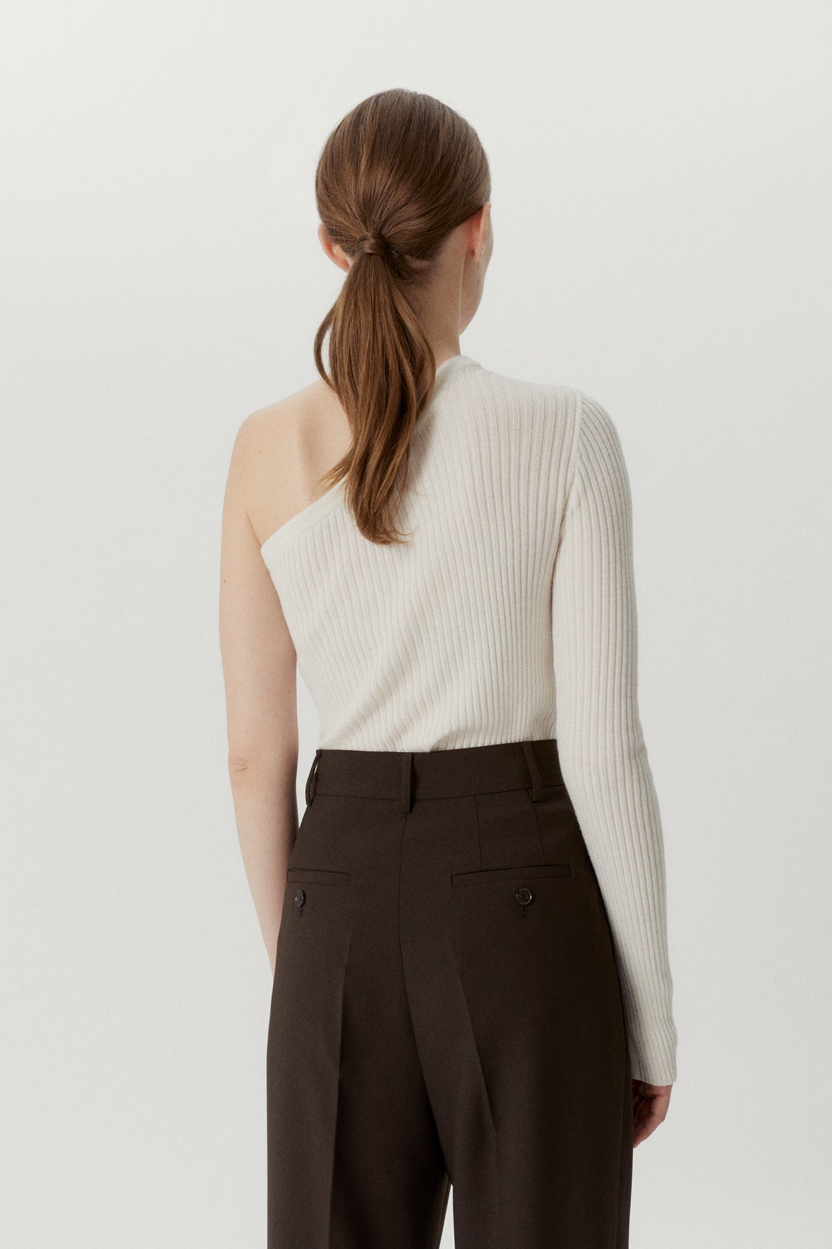 the merino wool one shoulder top snow white