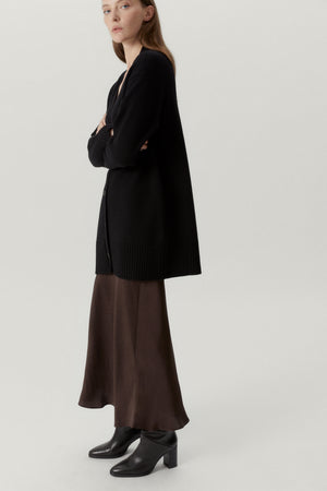 Black | The Merino Wool Oversize Cardigan