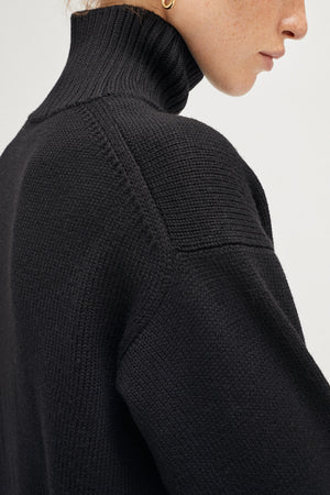Black | The Merino Wool Oversize High-Neck – Imperfect Version