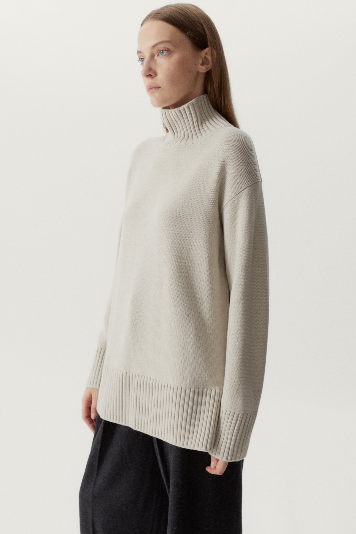 the merino wool oversize high neck pearl