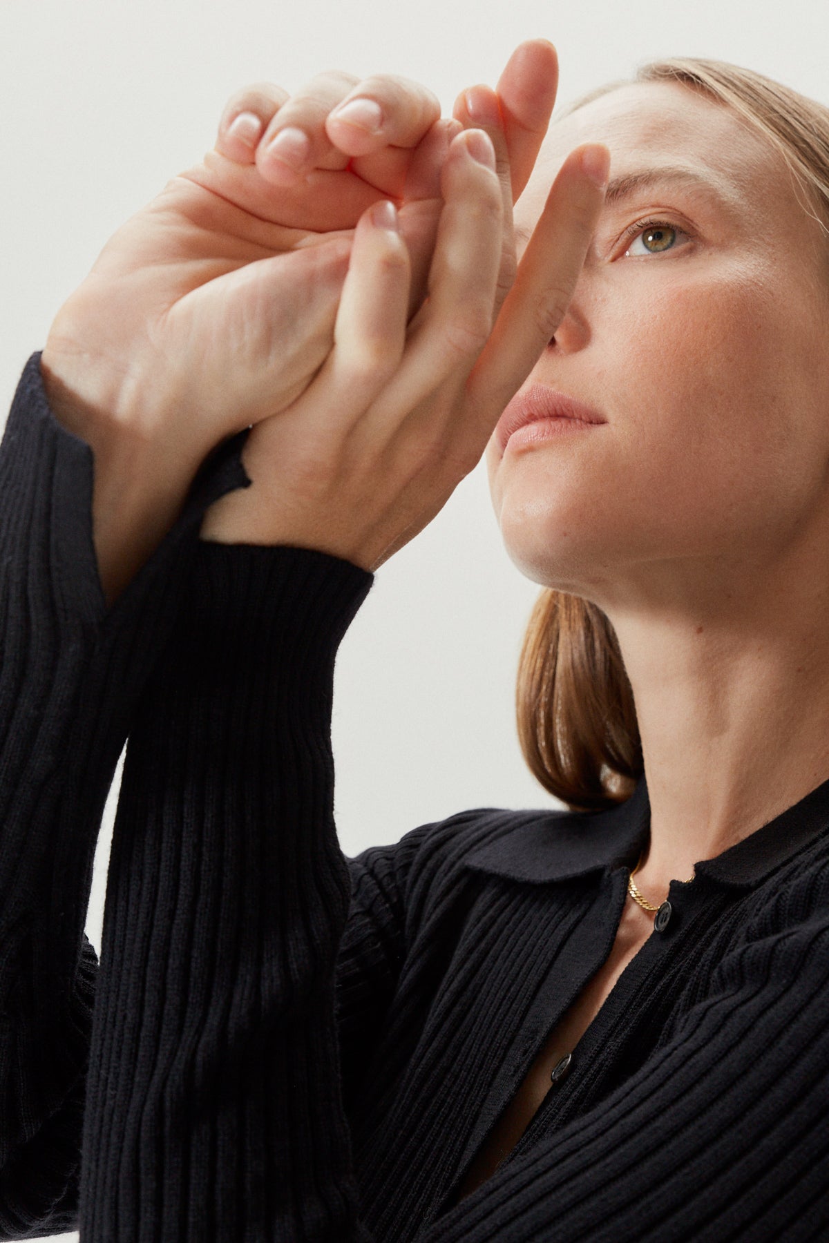 the merino wool ribbed shirt black