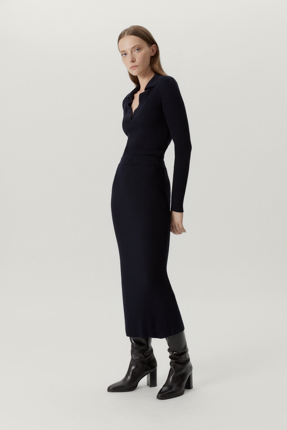 the merino wool ribbed skirt oxford blue