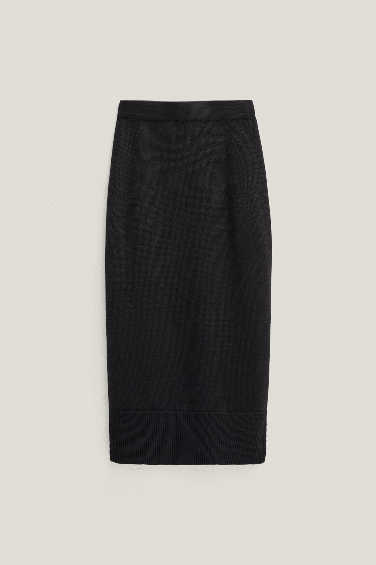 the merino wool skirt black