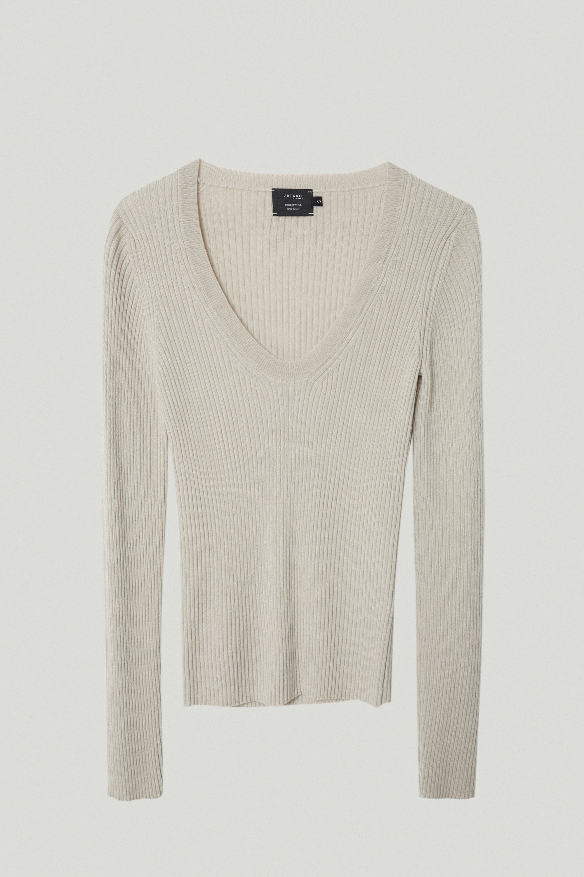 the merino wool u neck sweater pearl