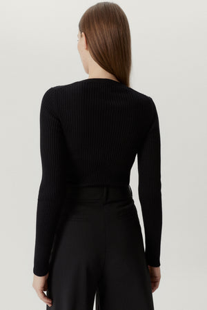 Black | The Merino Wool U-Neck Sweater