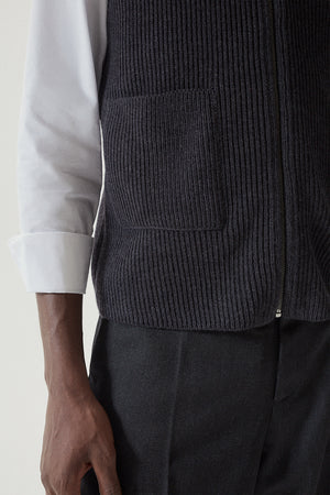 Anthracite | The Merino Wool Zipped Vest