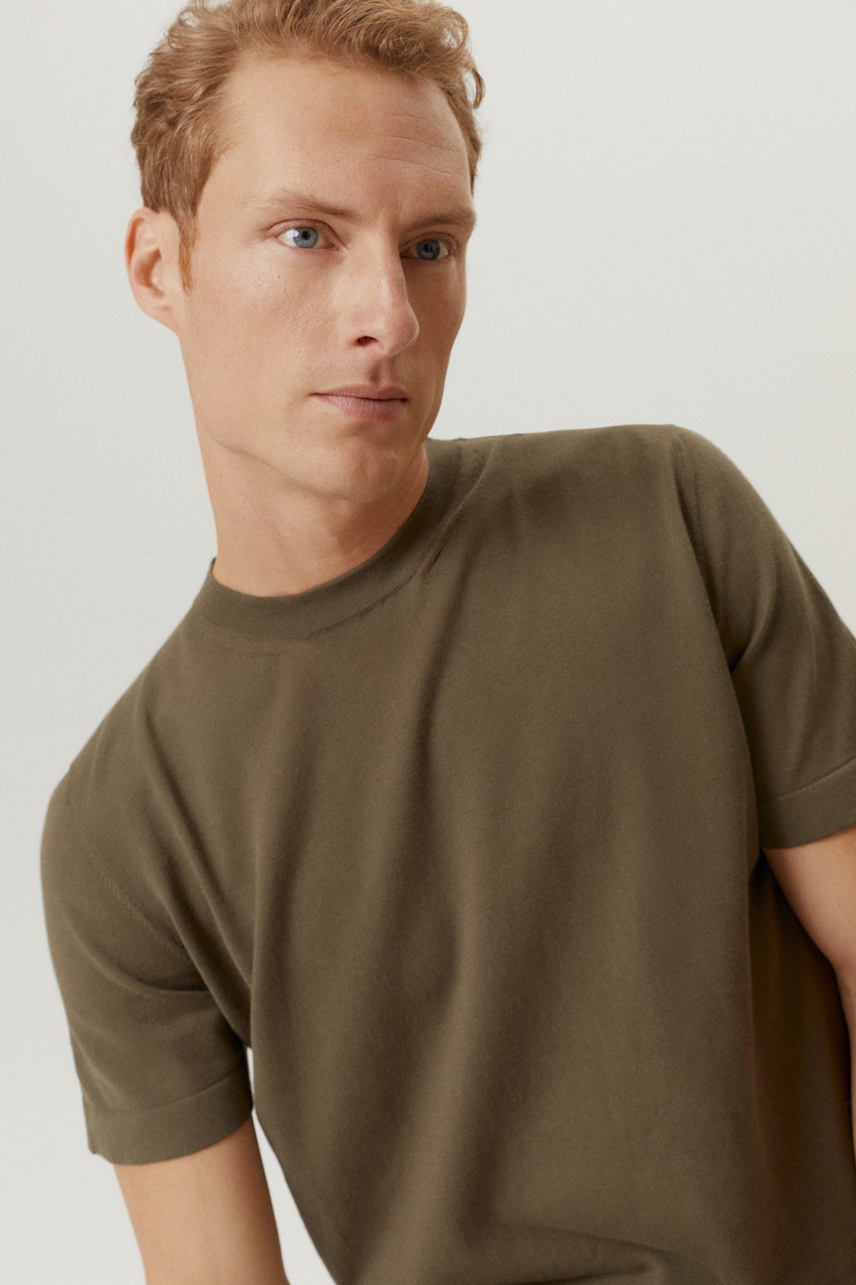 the organic cotton knit t shirt kaki green