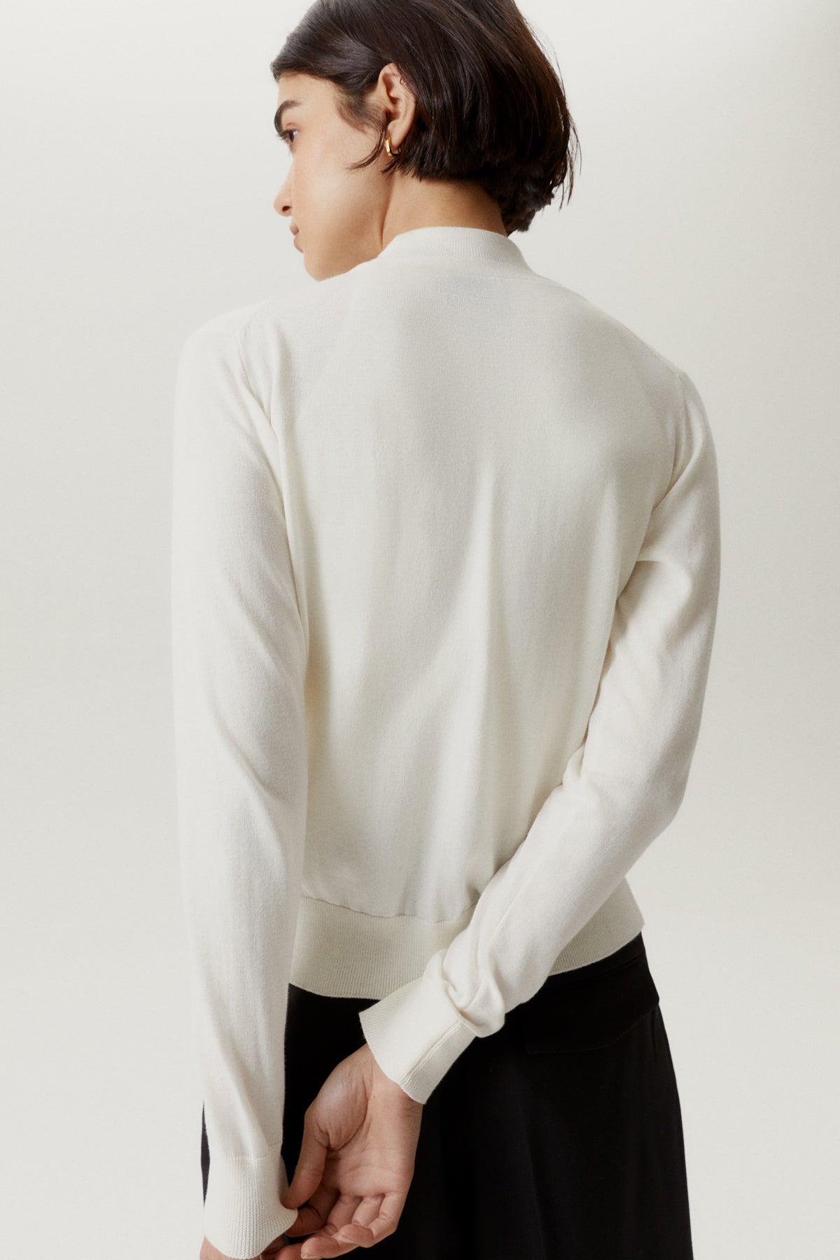 the organic cotton lightweight cardigan milk white