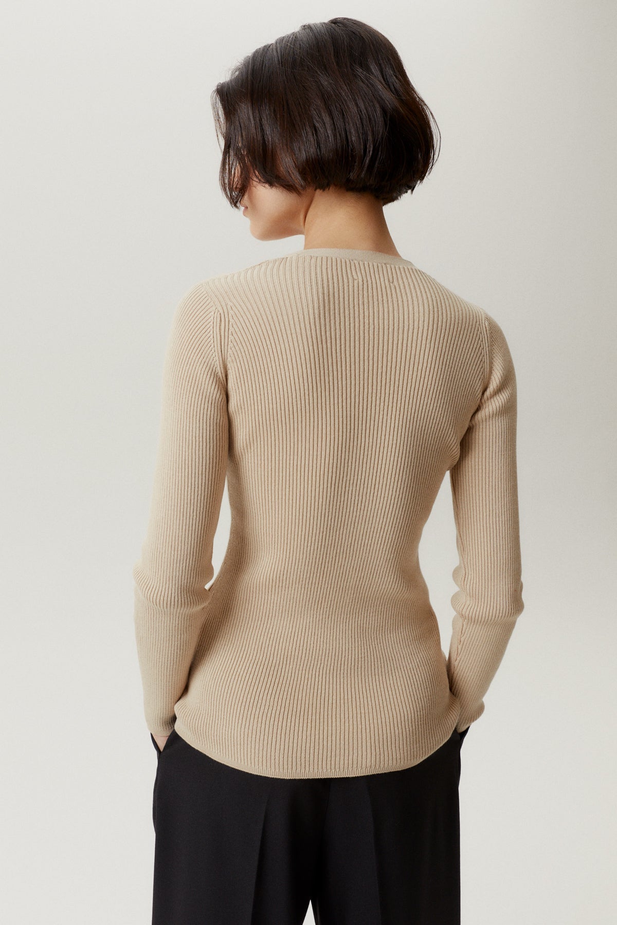 the organic cotton ribbed cardigan sand