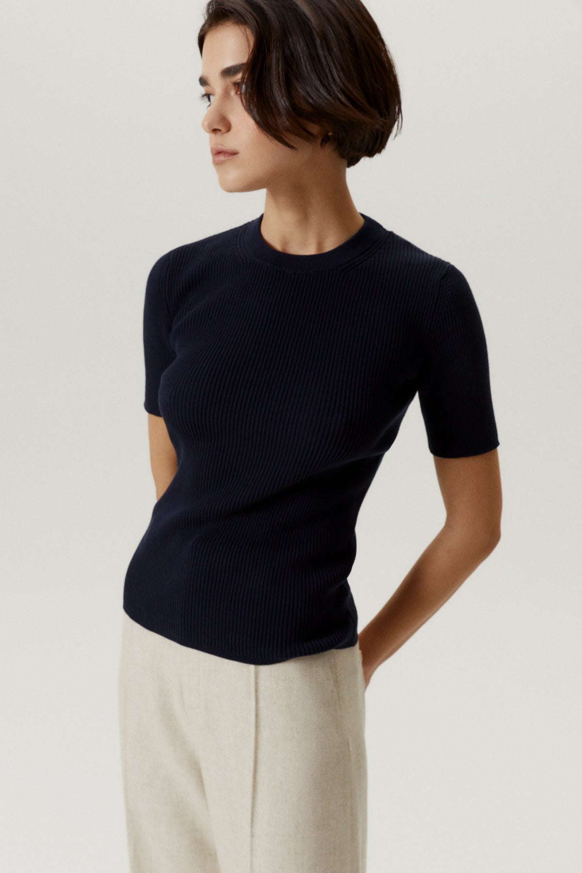 the organic cotton ribbed tee deep blue