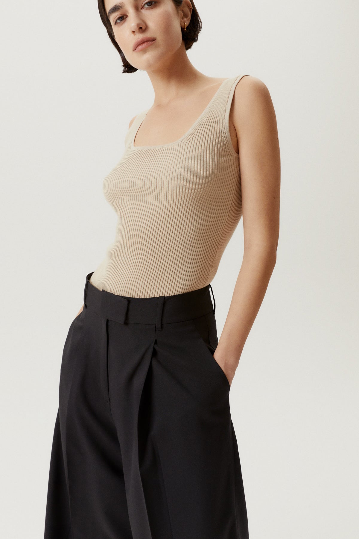 the organic cotton ribbed tank top imperfect version 22 beige