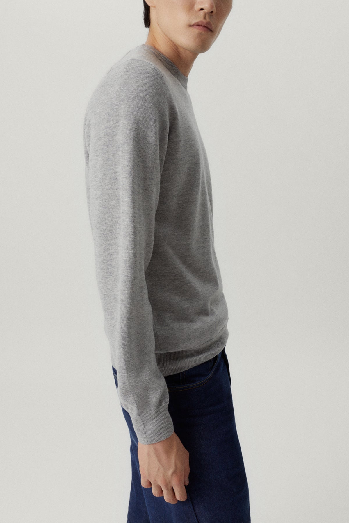 The Ultrasoft Round-neck Sweater - Imperfect Version grey