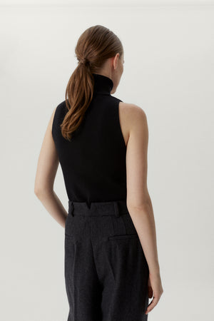 Black | The Ultrasoft Wool A-line top