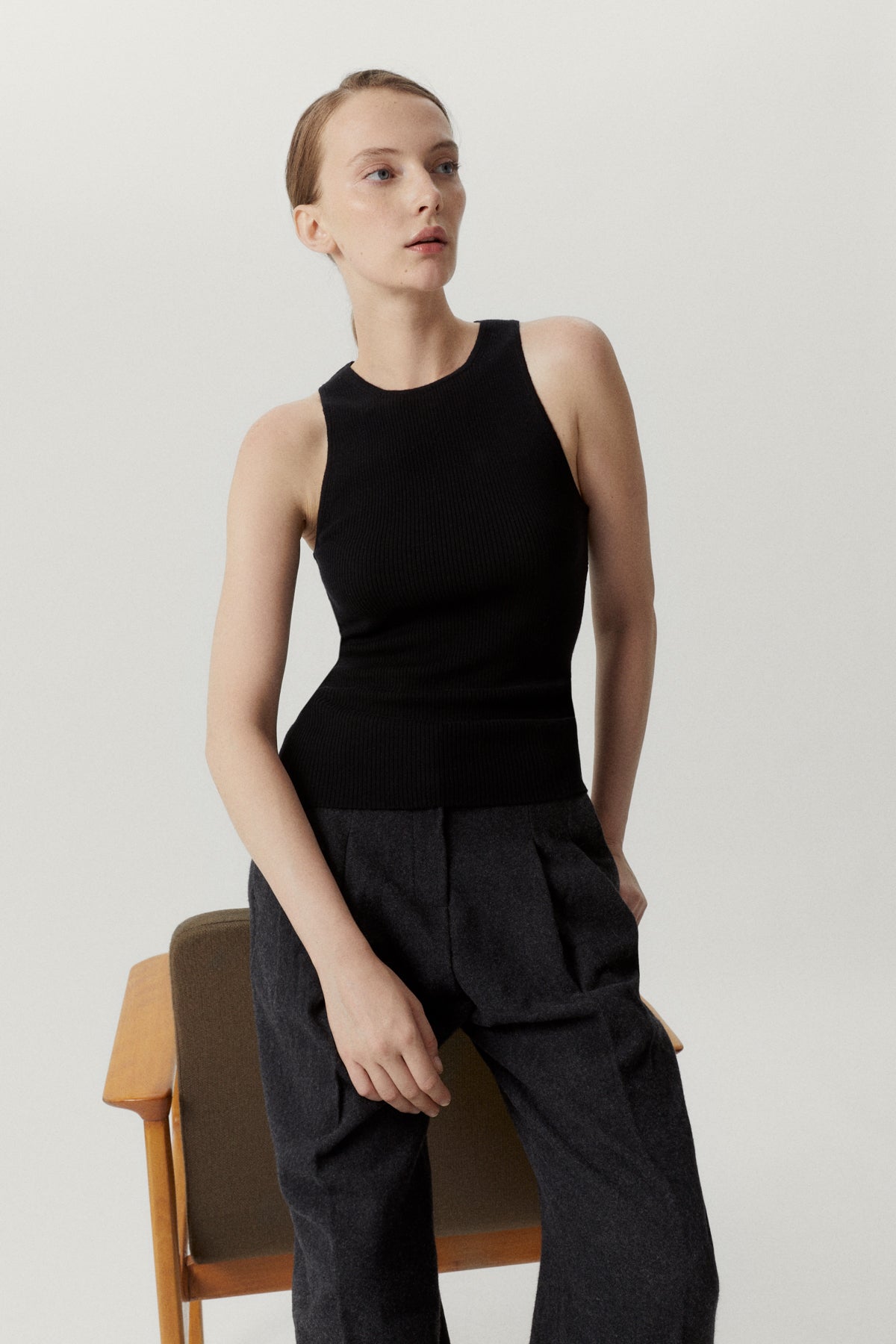 the ultrasoft wool ribbed tank top black