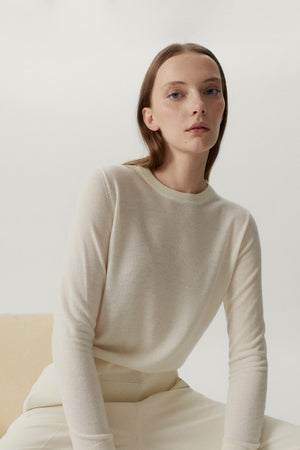 Natural White | The Ultrasoft Wool Round-Neck