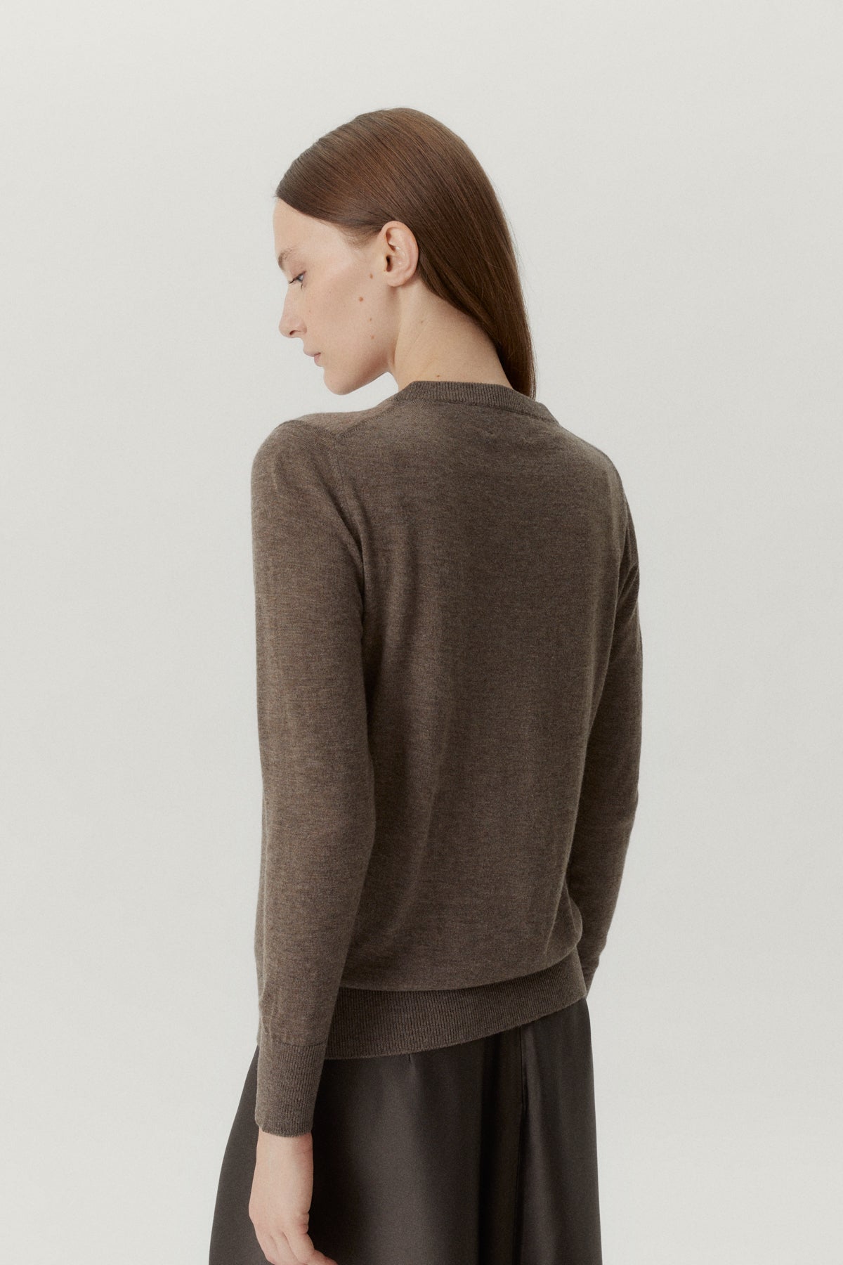 the ultrasoft wool round neck 2 brown melange