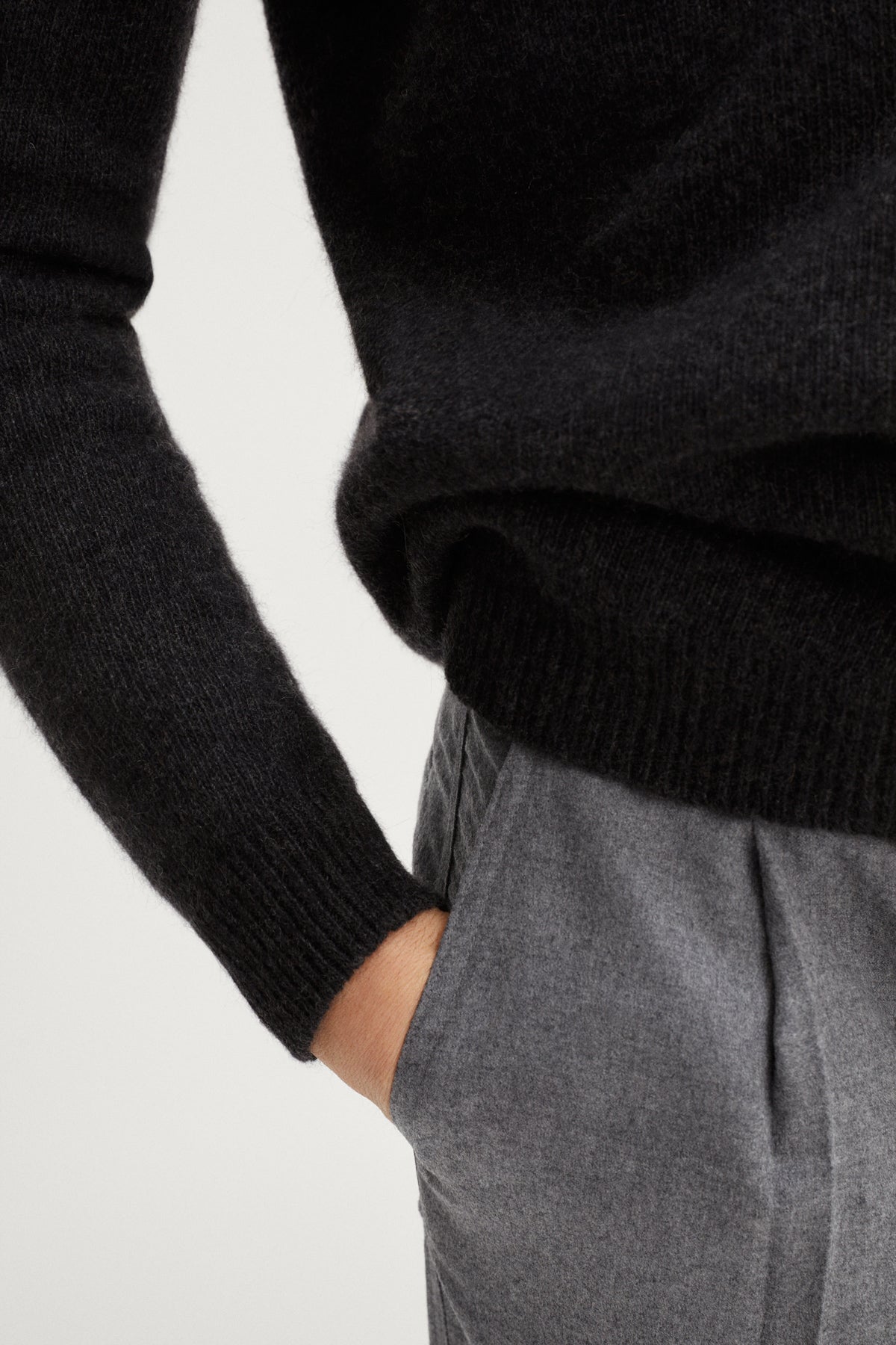 Anthracite Grey | The Upcycled Cashmere Polo – Imperfect Version