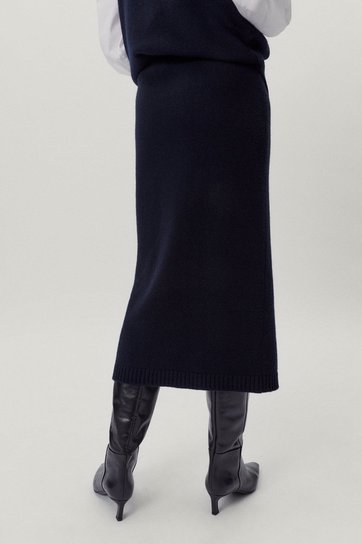 Blue Navy  | The Woolen Pencil Skirt