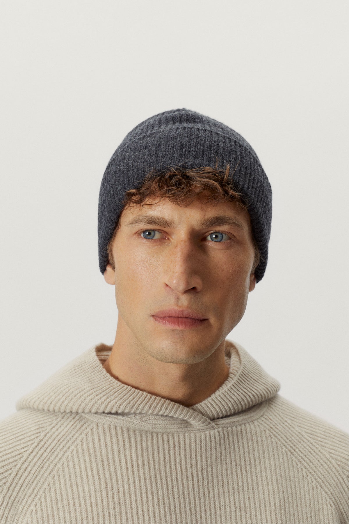 The Woolen Ribbed Beanie