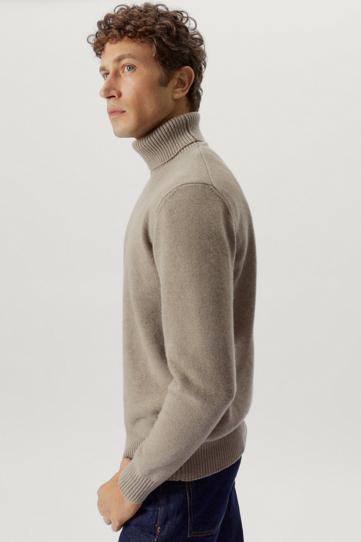 the woolen roll neck oak