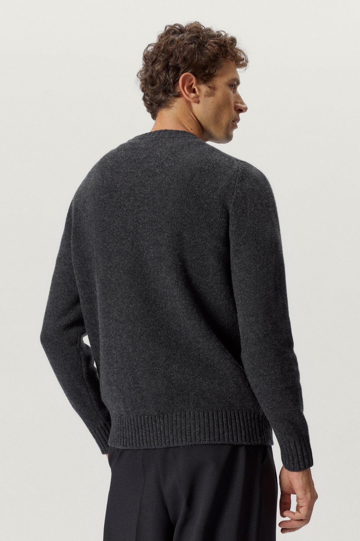 the woolen sweater ash grey