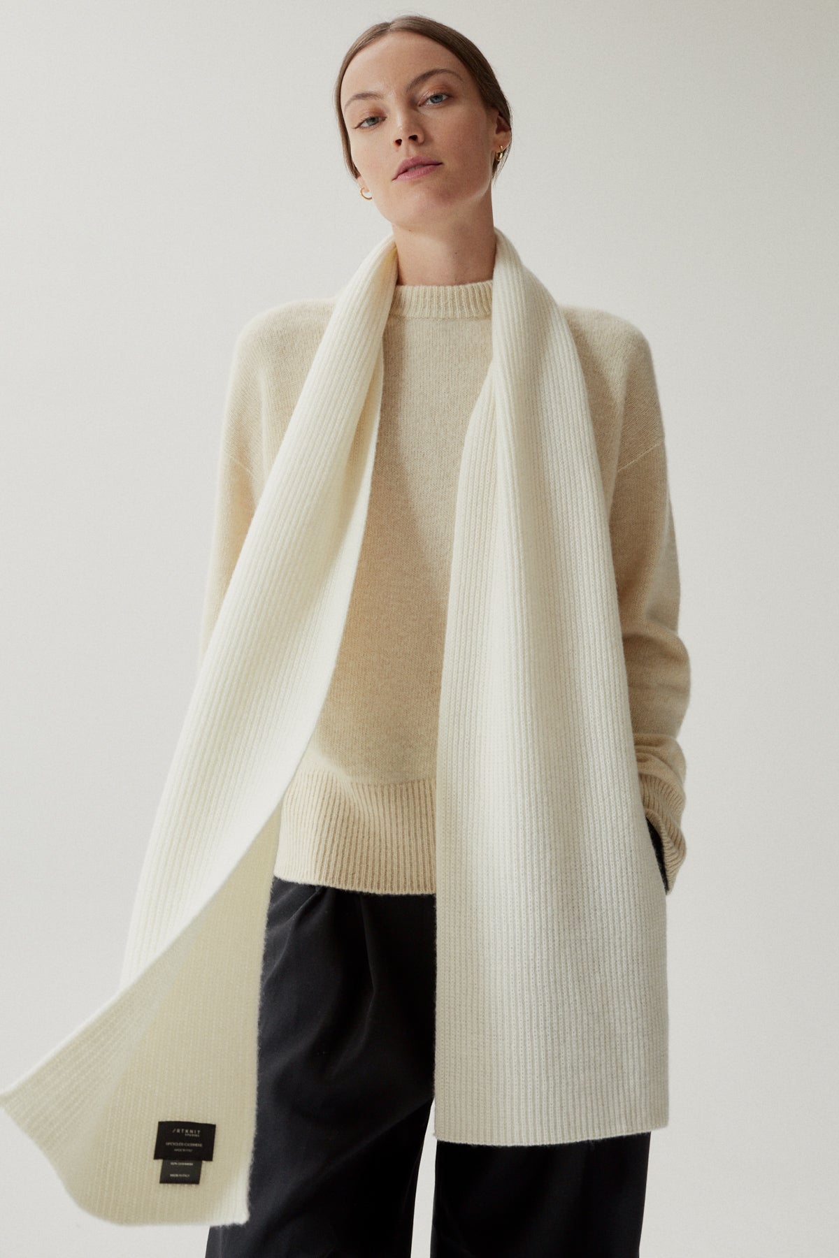 Snow White | The Superior Cashmere Knit Scarf
