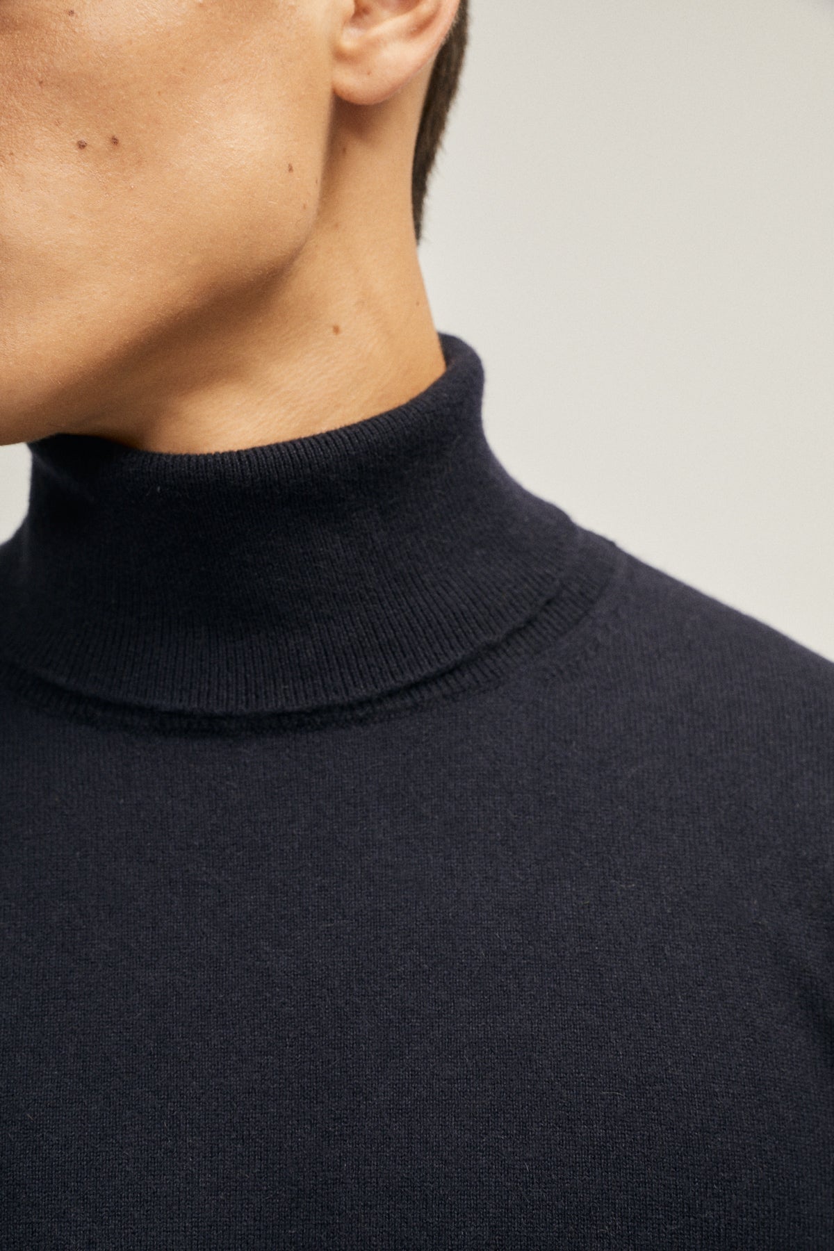 Classic Blue | The Cashmere Roll-Neck