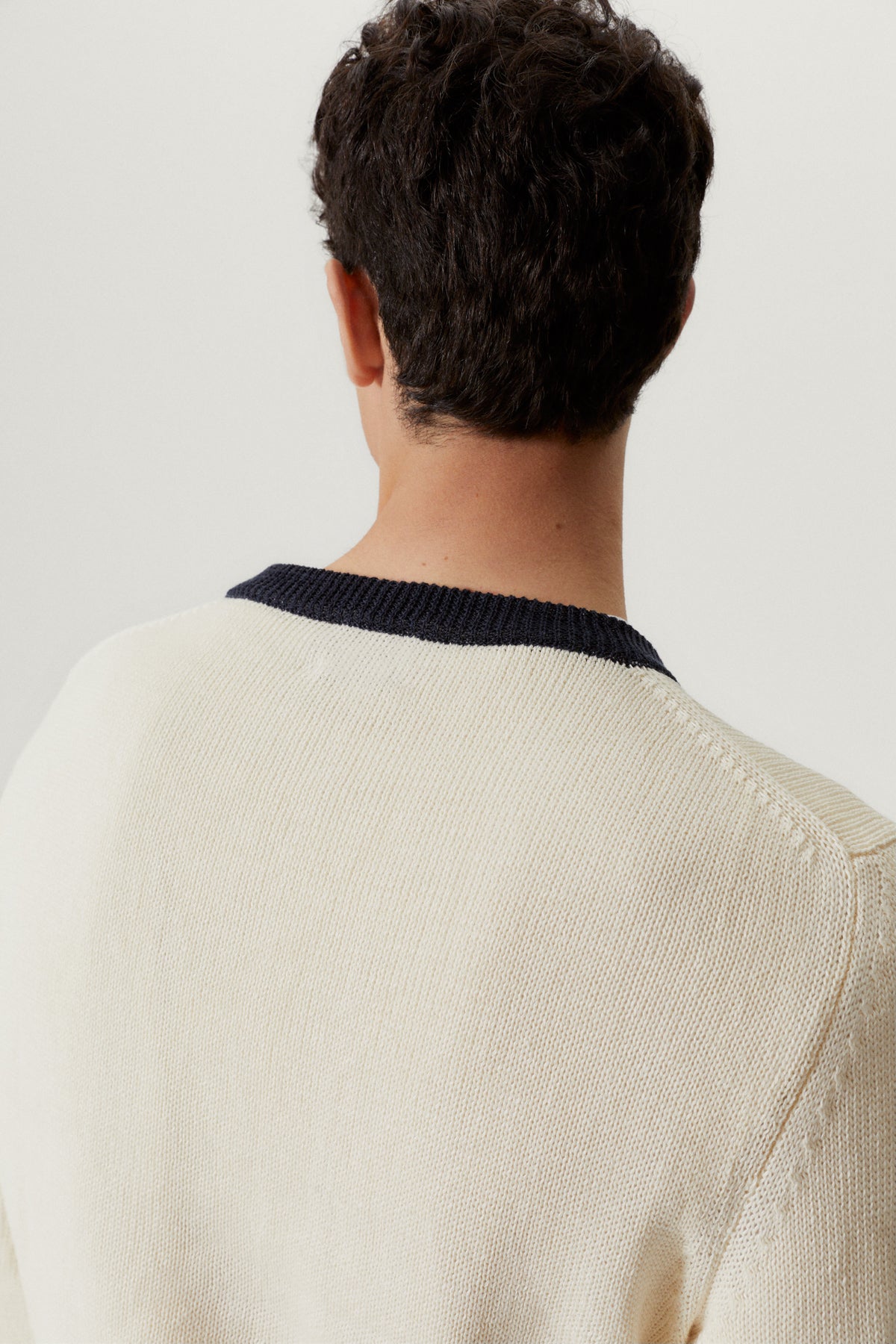 Milk White | The Linen Cotton Bicolor V-Neck Sweater