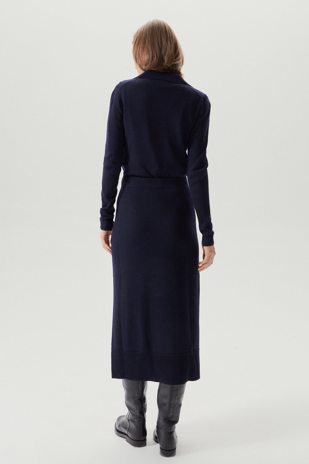 Oxford Blue | The Merino Wool Pencil Skirt