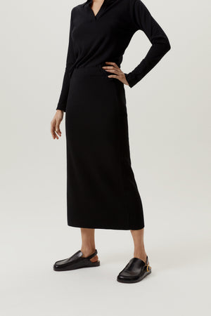 Black | The Organic Cotton Straight Skirt