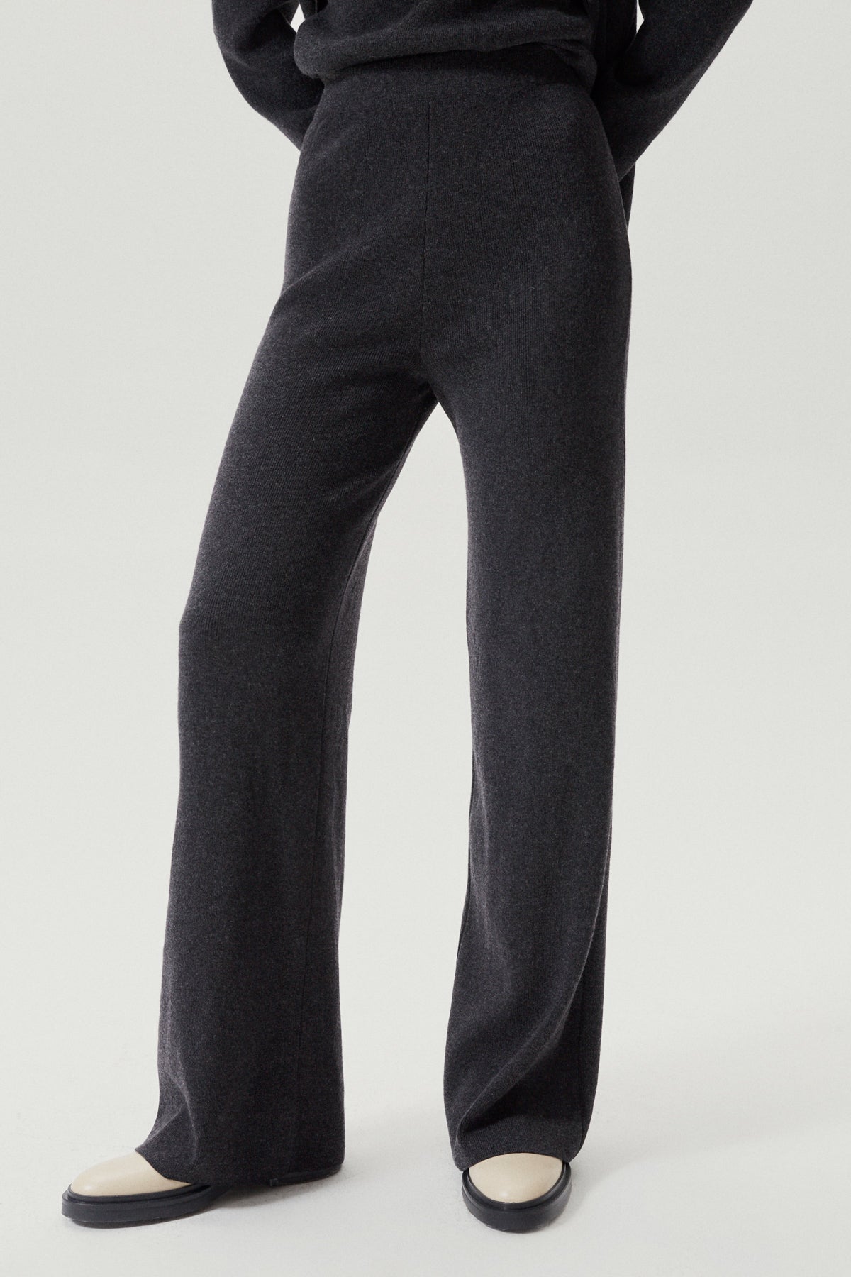 Charcoal grey | The Cashmere Palazzo Pants